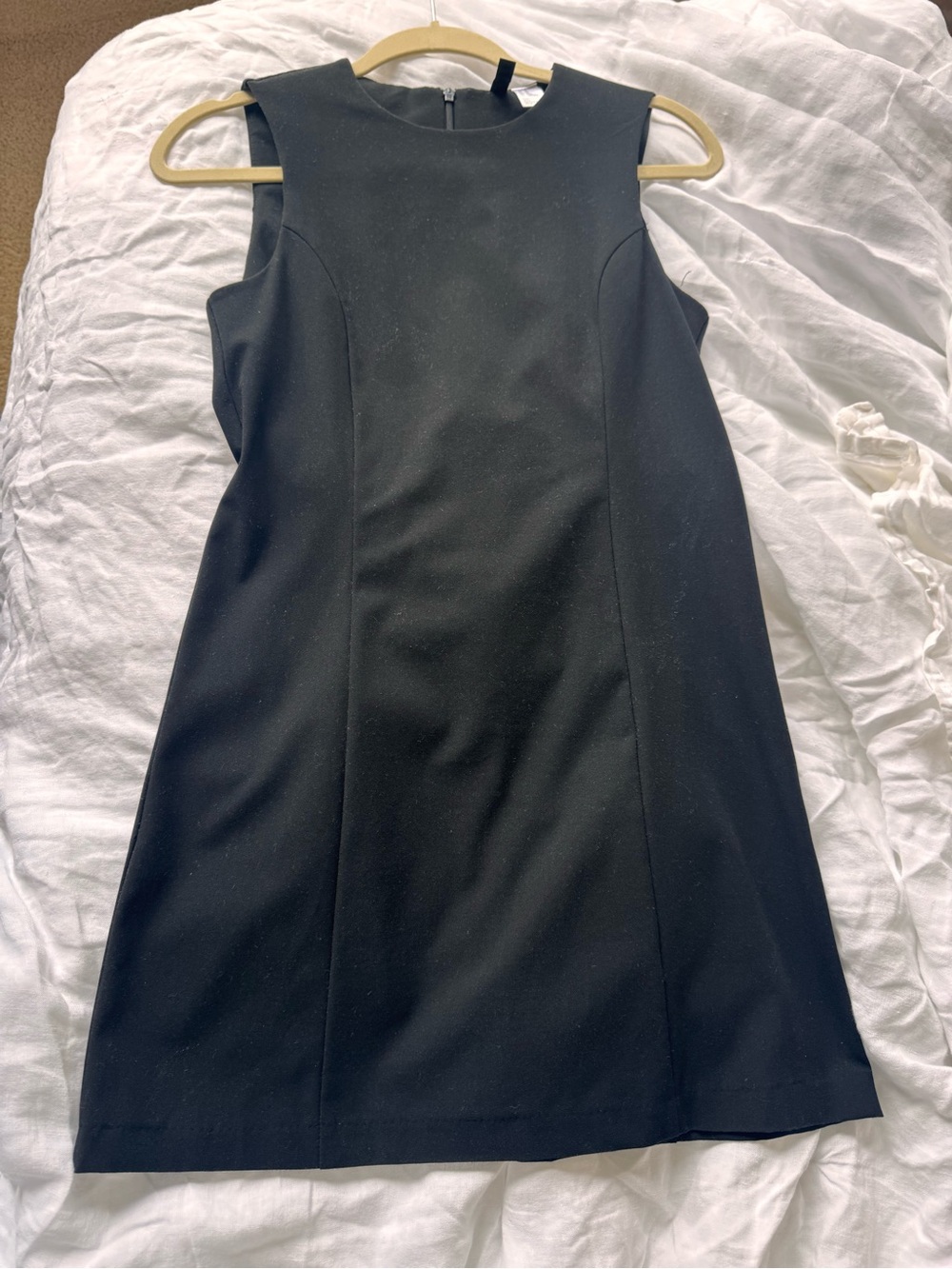 H&M Black Sleeveless Shift Dress